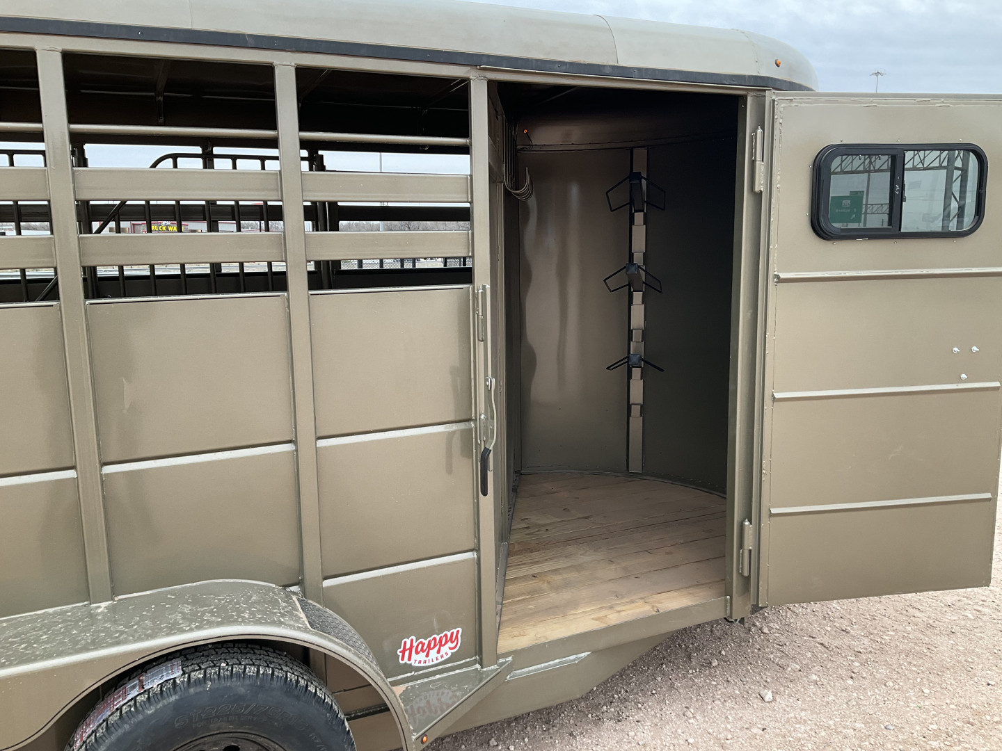 New 2026 Good Guys 16'x6' Horse Trailer w/Tack Room - Roper