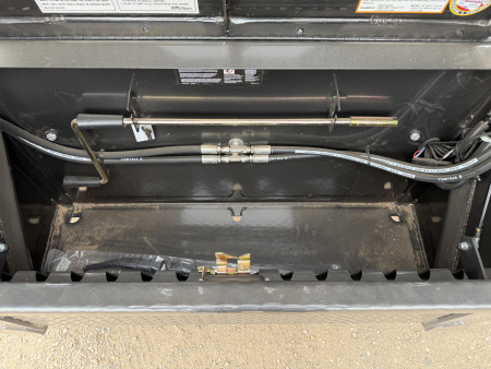 New 2025 Diamond C 102"x40' Engineered Beam FMAX216 w/ Hyd. Dovetail - 40K Pacesetter Edition