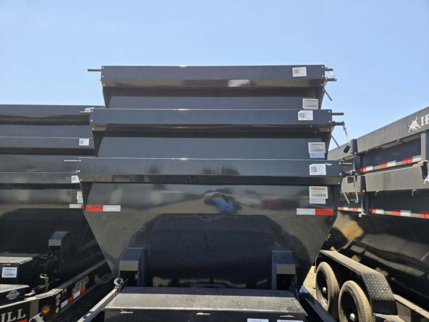 New 2026 Iron Bull RB Dump Bin