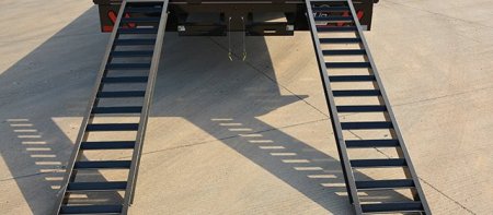 New 2024 DIAMOND C TRAILERS LPX210 24' Equipment Trailer