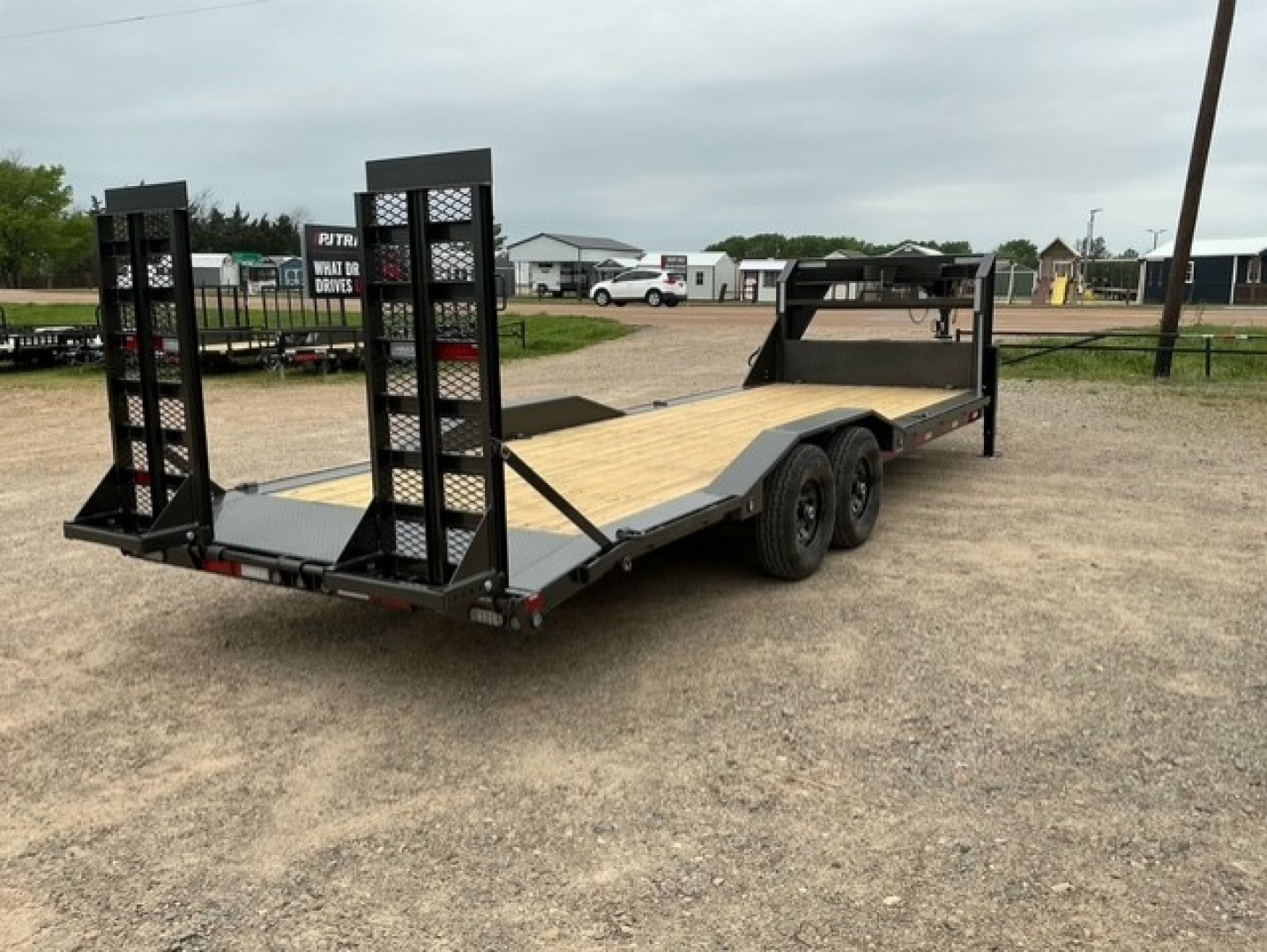 New 2026 MAXX-D 102”x24’ GN 6" Channel Carhauler - H6X