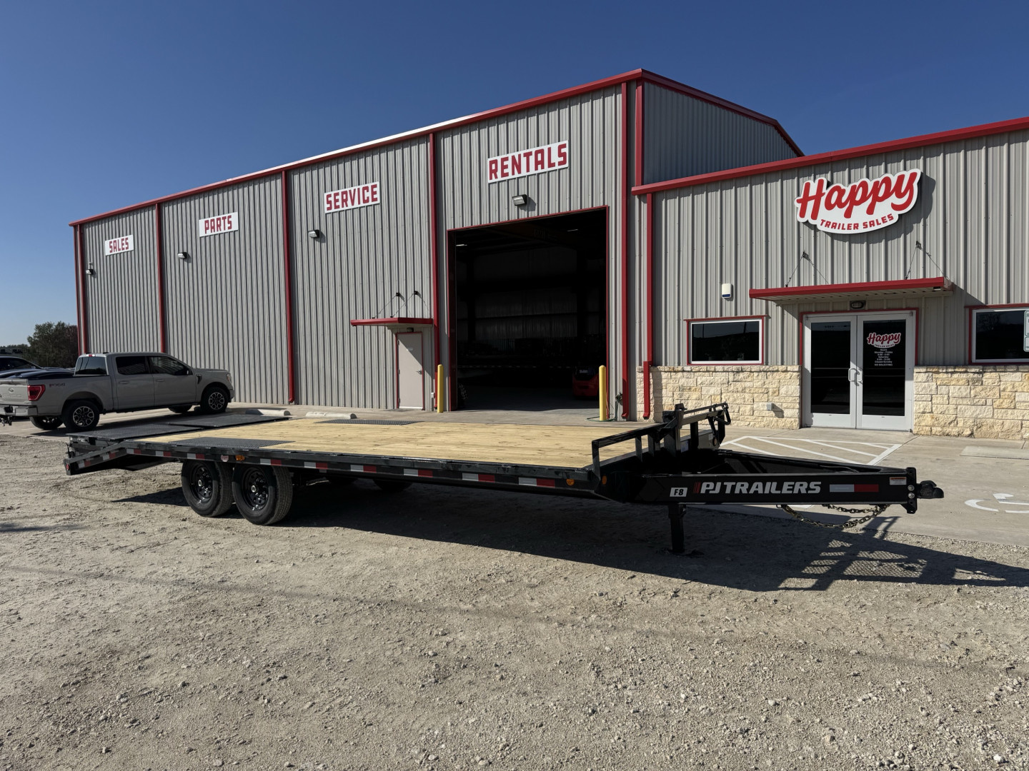 New 2026 PJ 102"x24' BP 8" I-Beam Deckover Trailer - F8