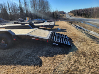 New 2025 PJ Trailers H5 Equipment Trailer