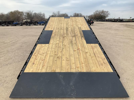 New 2026 PJ 102"x22' BP Deckover Tilt - T8
