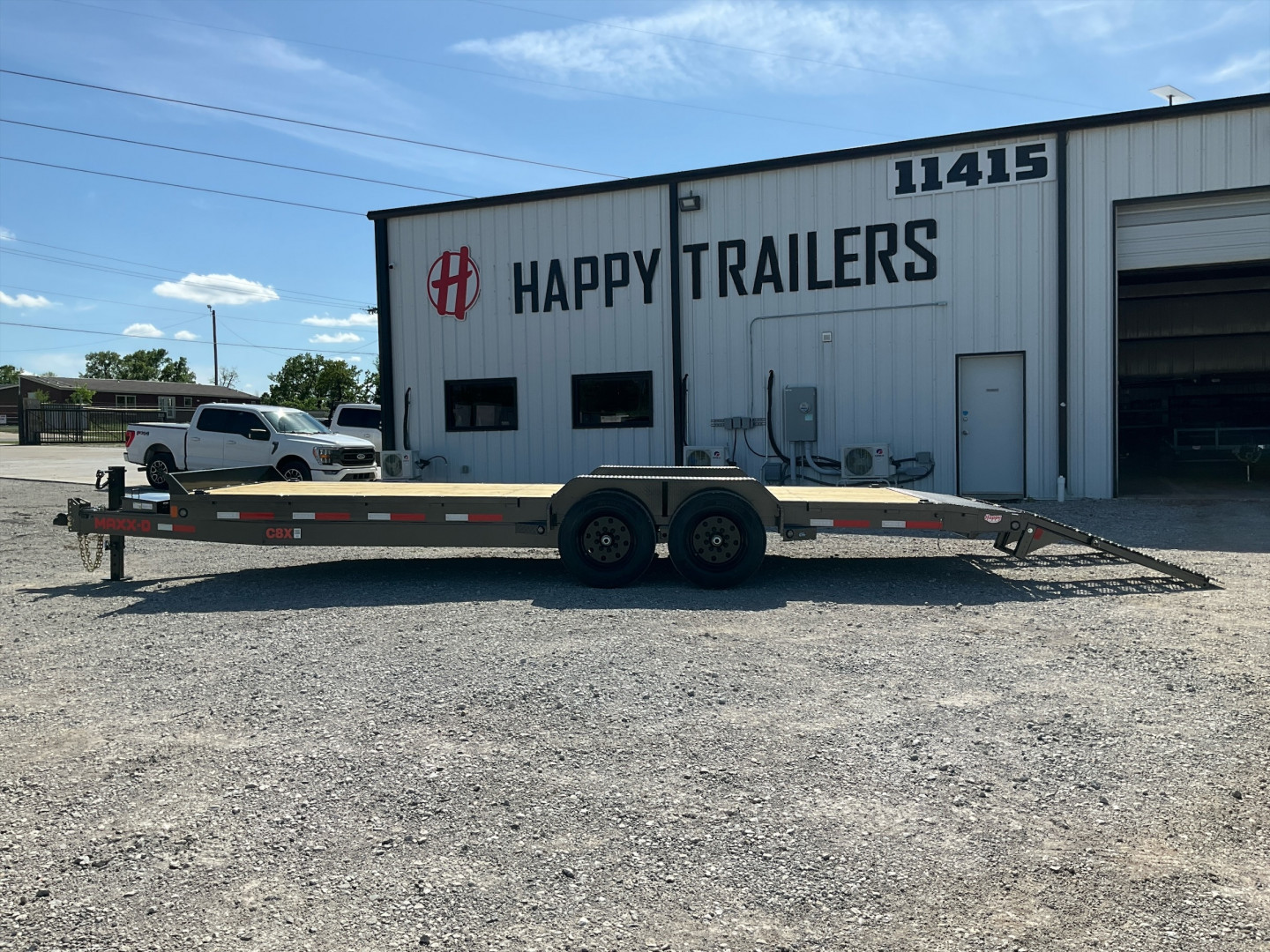 New 2026 MAXX-D 83”x22’ BP 8" Channel Carhauler - C8X