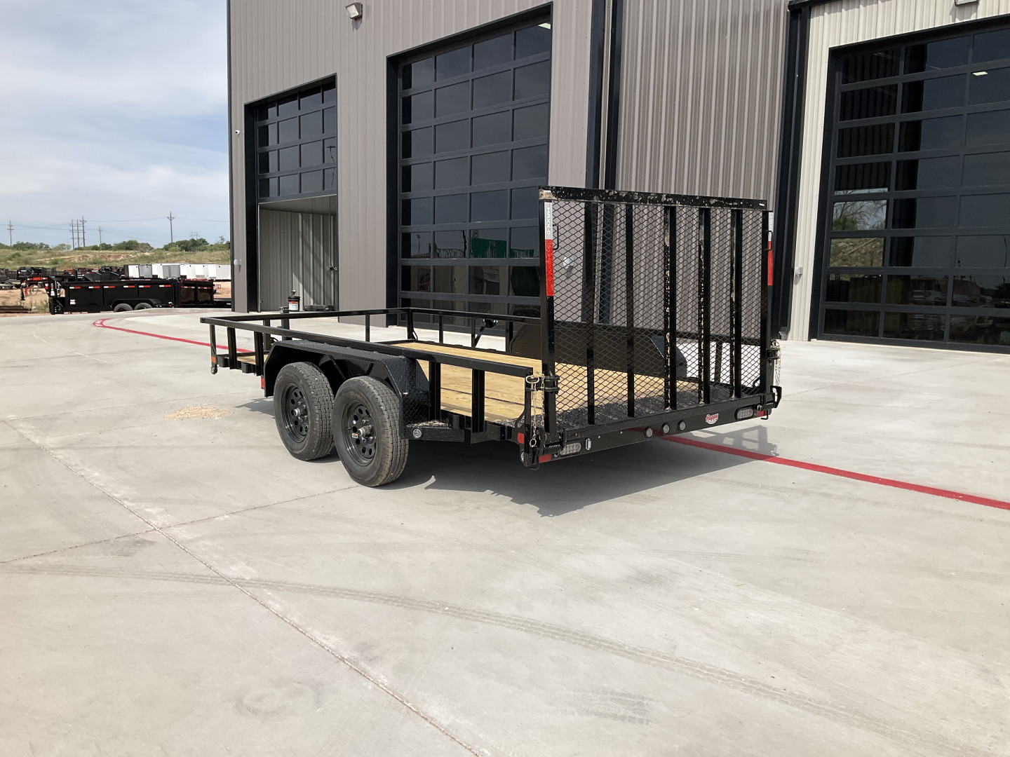 New 2026 83”x14’ MAXX-D Tandem Axle Utility – U3X