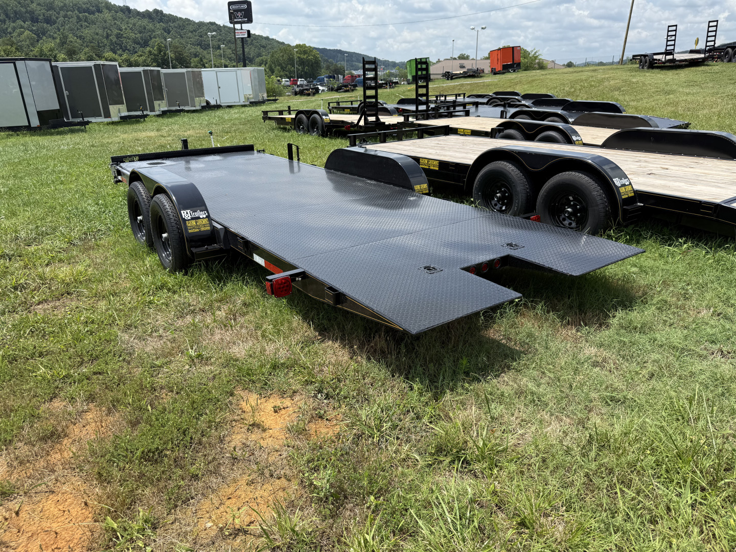 New 2025 P & T Trailers 10K 20' TILT CAR HAULER STEEL Car Hauler