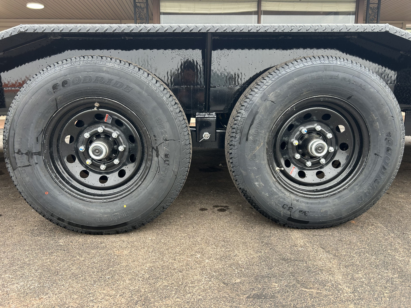 New 2026 PJ 102"x24' GN 6" Channel Super-Wide Equipment Trailer - B6