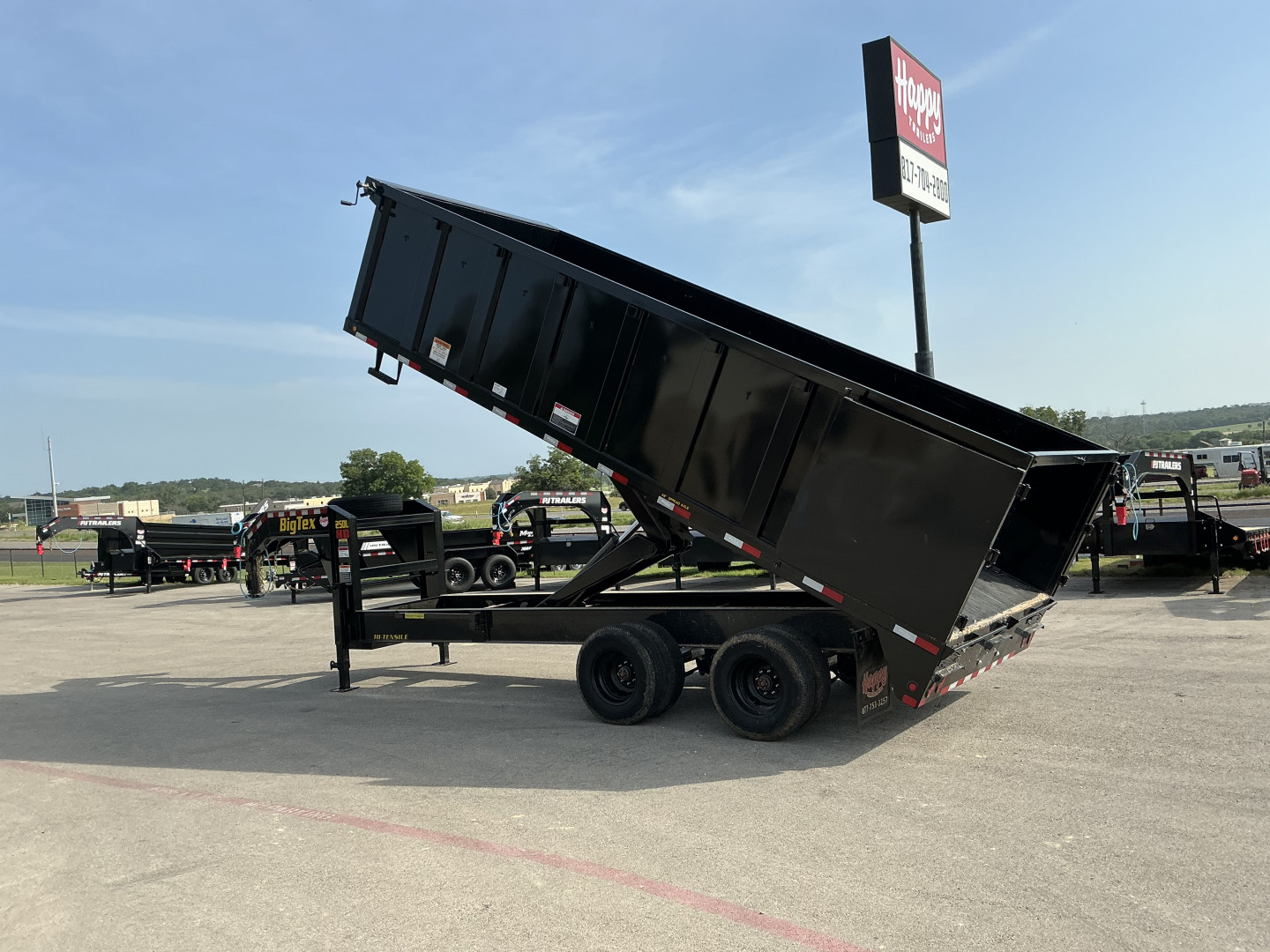 Used *USED* 2025 Big Tex 92"x20' GN Dump