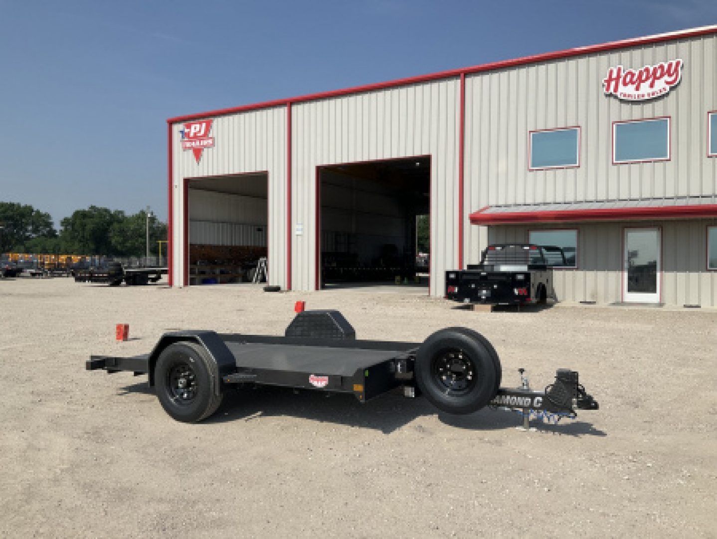 New 2025 Diamond C 77"x12' BP Single Axle Hydraulically Dampened Tilt - DSA107