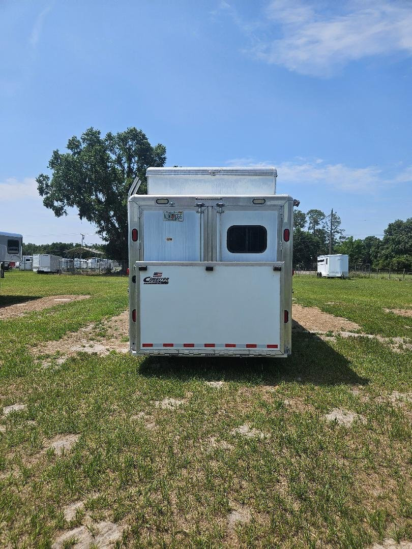 Used 2007 Cimarron Norstar 5H 12'LQ, Generator and Hay Pod