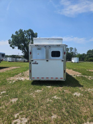 Used 2007 Cimarron Norstar 5H 12'LQ, Generator and Hay Pod