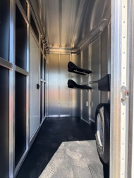 New 2025 Shadow Stablemate 2H Straight Load