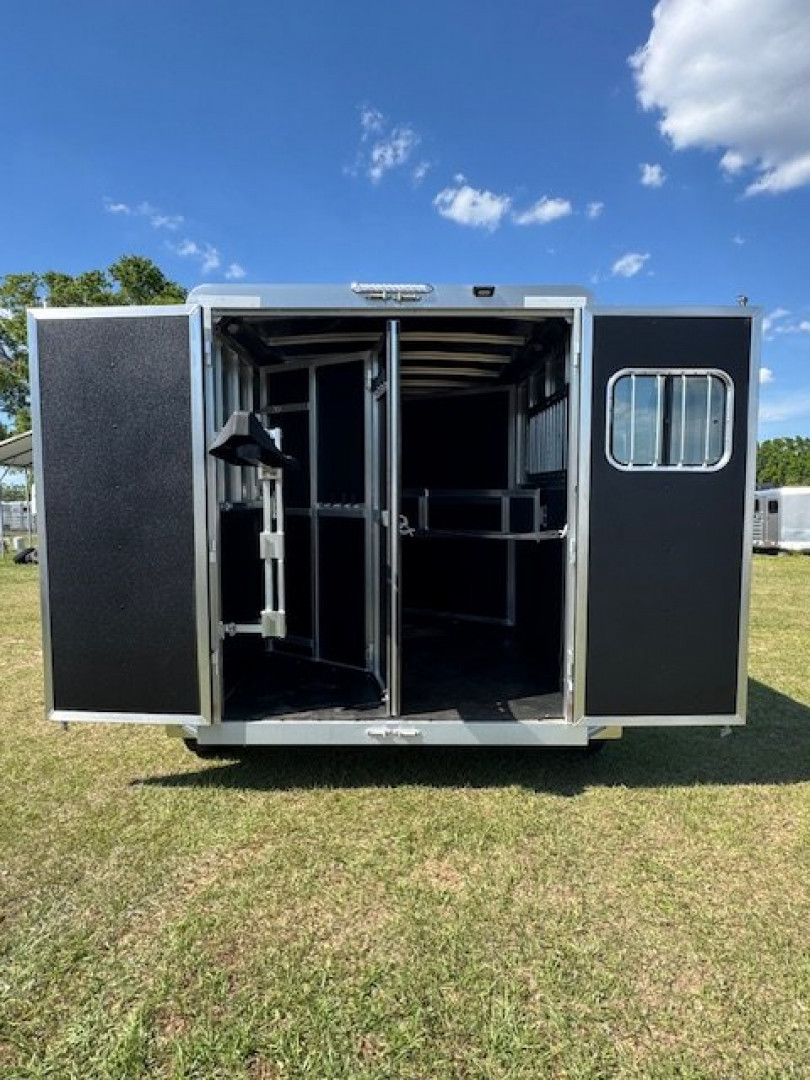 New 2025 Shadow 2SL Stablemate with Windows & Rear Tack