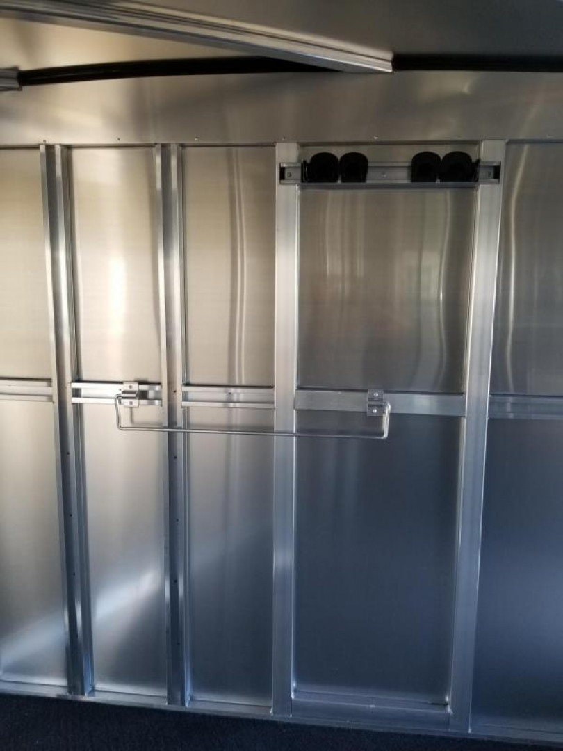 New 2025 Exiss 7400 GN Horse Trailer