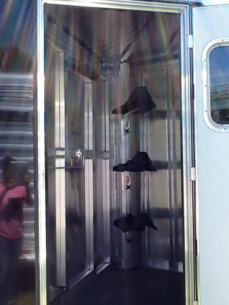 New 2025 Exiss Express 3H SS Edition BP Horse Trailer