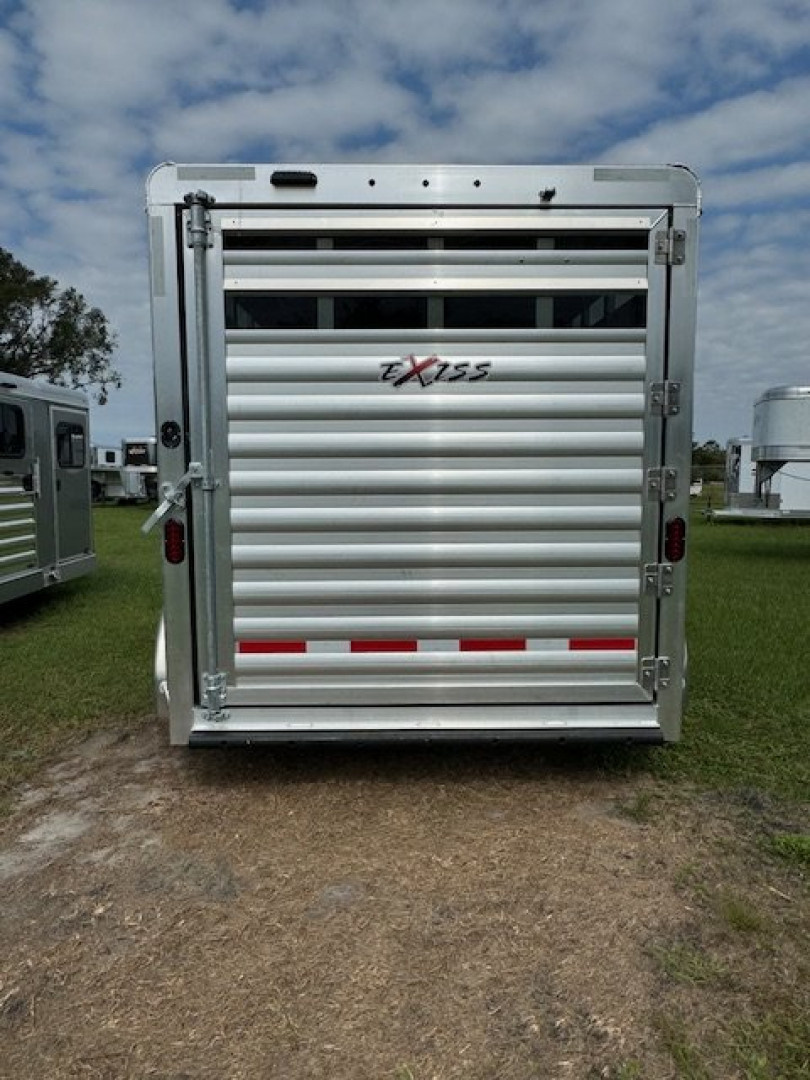 New 2025 EXISS TRAILERS Express 2H CX Horse Trailer