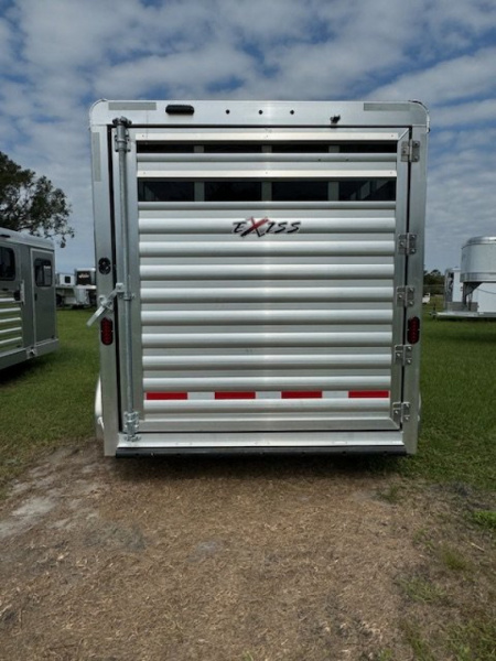 New 2025 EXISS TRAILERS Express 2H CX Horse Trailer