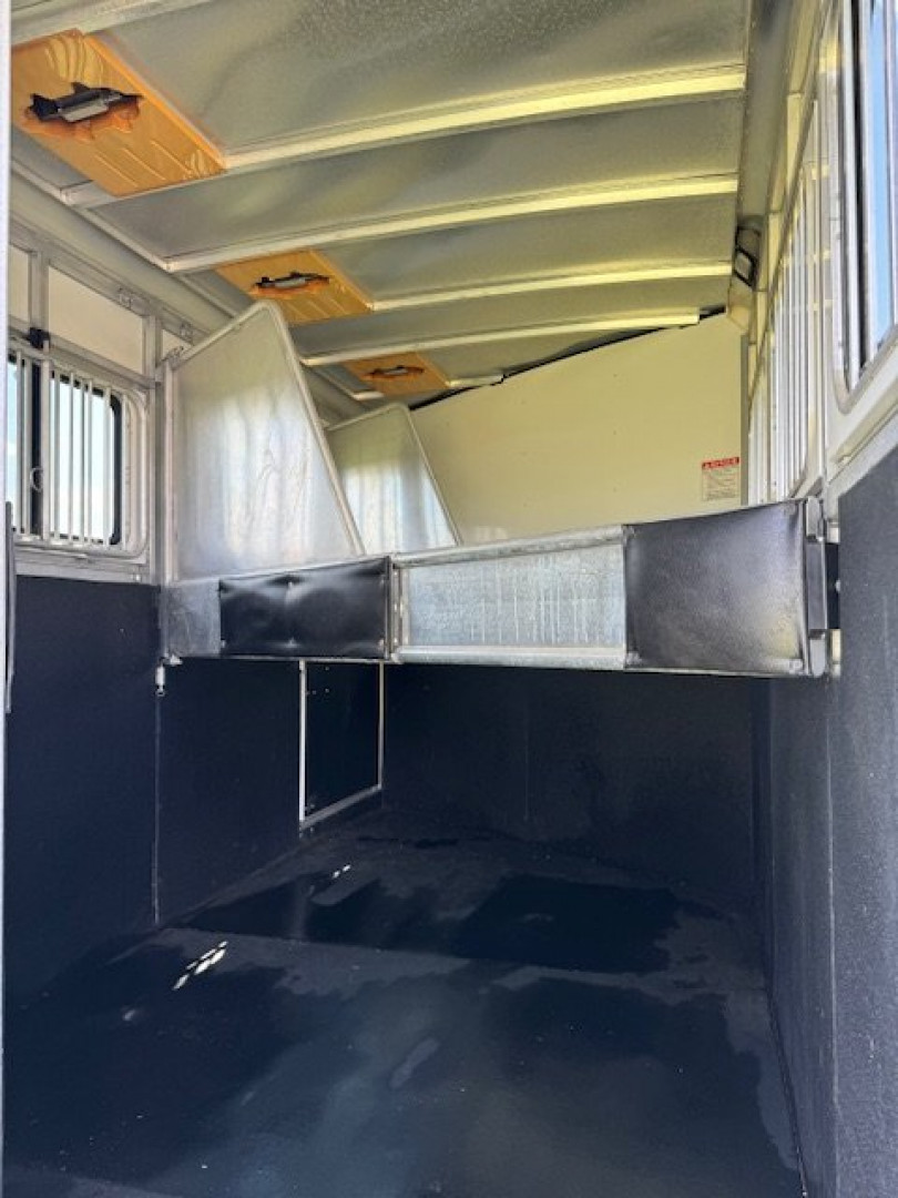 Used 2008 Sundowner Trailers 3H GN