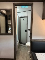 New 2024 EXISS TRAILERS Escape 7308 3H LQ IN STOCK Horse Trailer