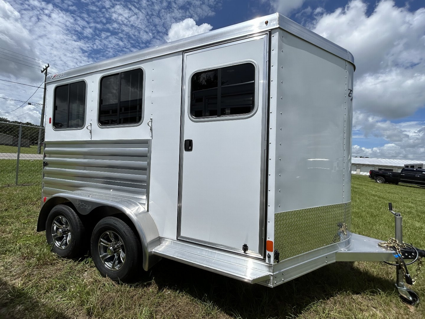 New 2023 EXISS TRAILERS  2 Horse XT W/ REAR TACK IN STOCK