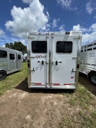 New 2023 EXISS TRAILERS  2 Horse XT W/ REAR TACK IN STOCK