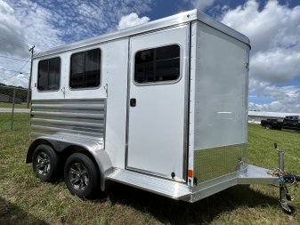 New 2023 EXISS TRAILERS  2 Horse XT W/ REAR TACK IN STOCK