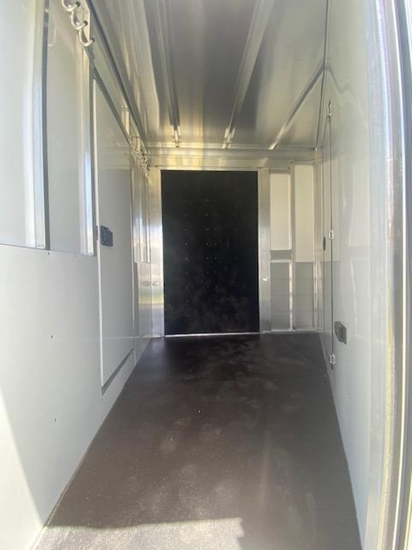 New 2023 SUNDOWNER TRAILERS Rancher Stock Combo 10.5 LQ W/ Mid Tack IN STOCK Stock / Stock Combo Trailer