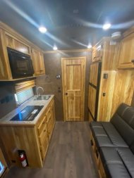 New 2023 SUNDOWNER TRAILERS Rancher Stock Combo 10.5 LQ W/ Mid Tack IN STOCK Stock / Stock Combo Trailer