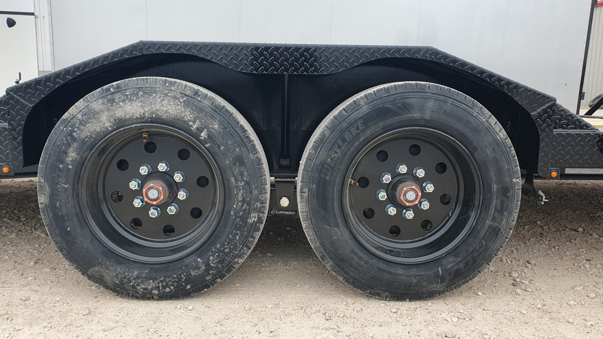 New 2025 Diamond C 102"x24' BP Extreme Duty Equipment Trailer - LPX208