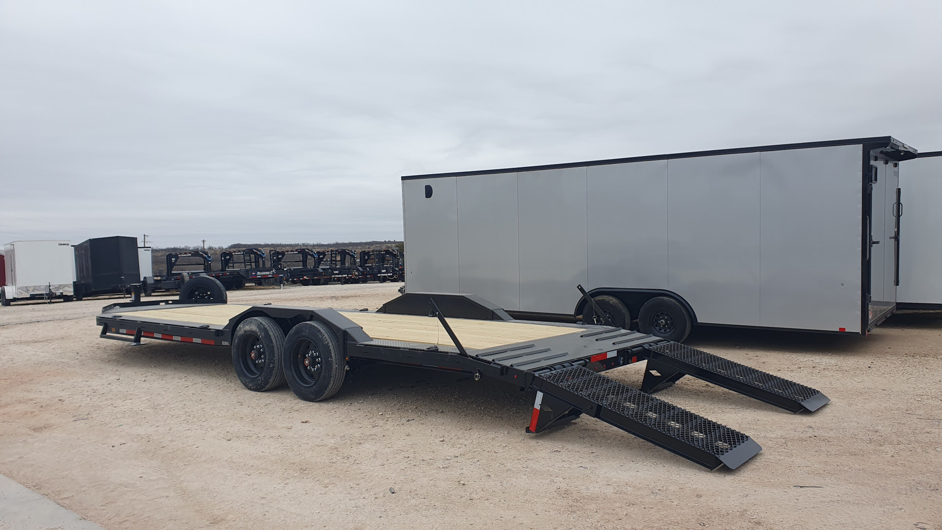 New 2025 Diamond C 102"x24' BP Extreme Duty Equipment Trailer - LPX208