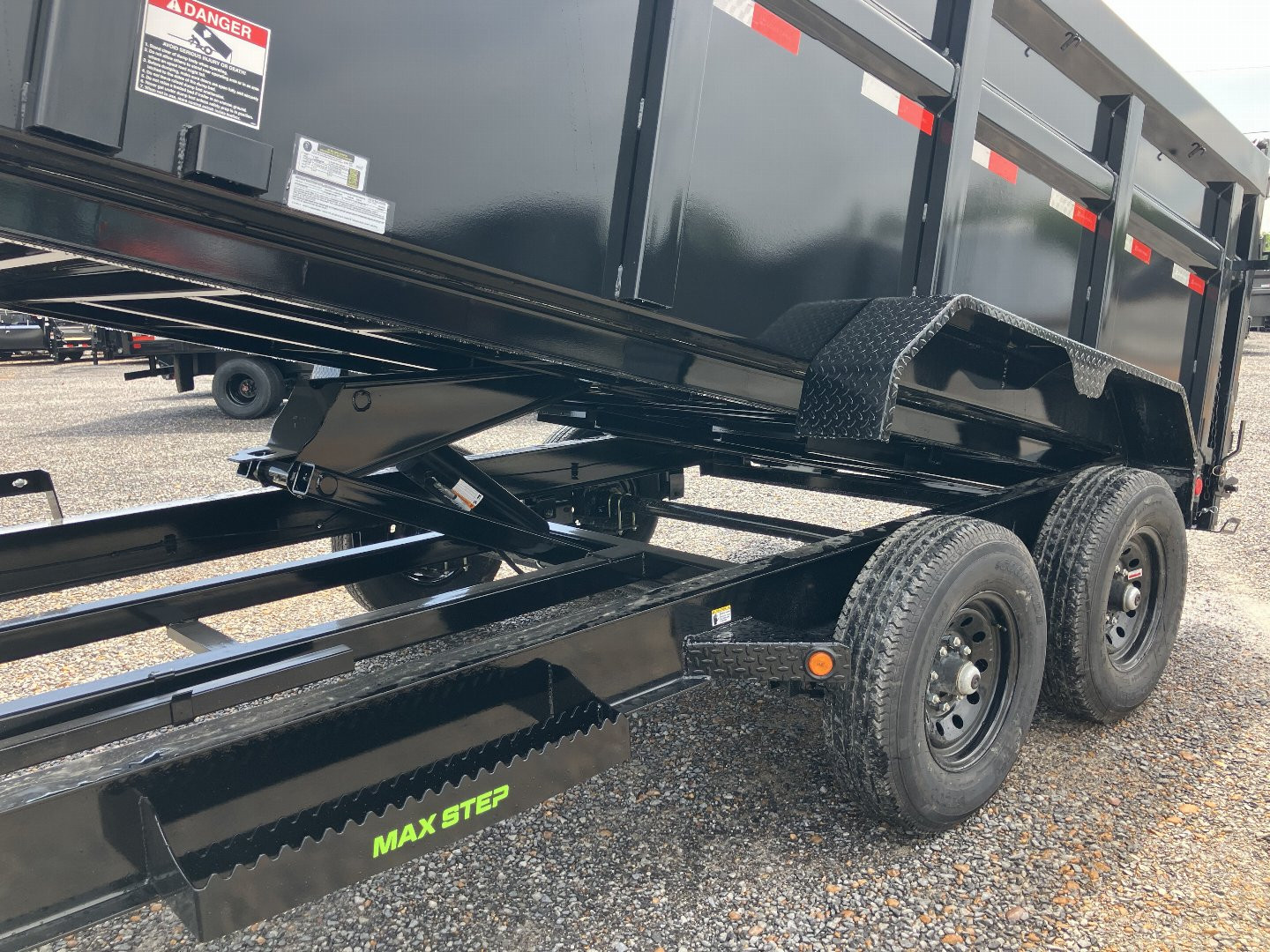 New 2025 LOAD TRAIL 83"x14' 14k Dump Trailer