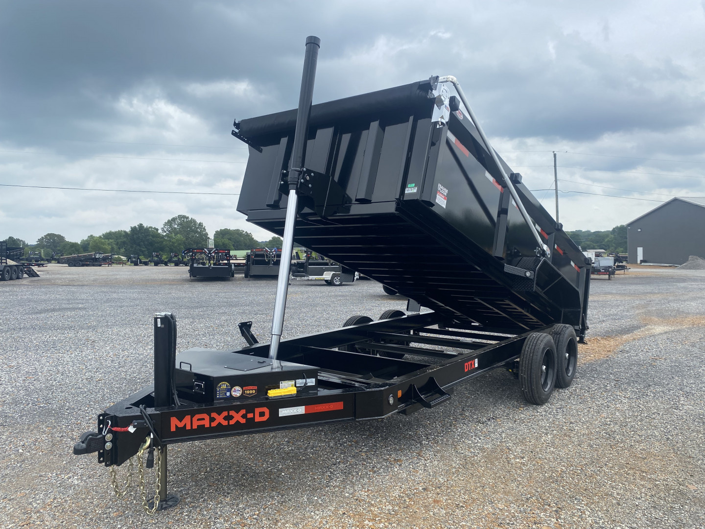 New 2026 MAXXD Dump Trailer | 16' x 83' 17.5K GVWR