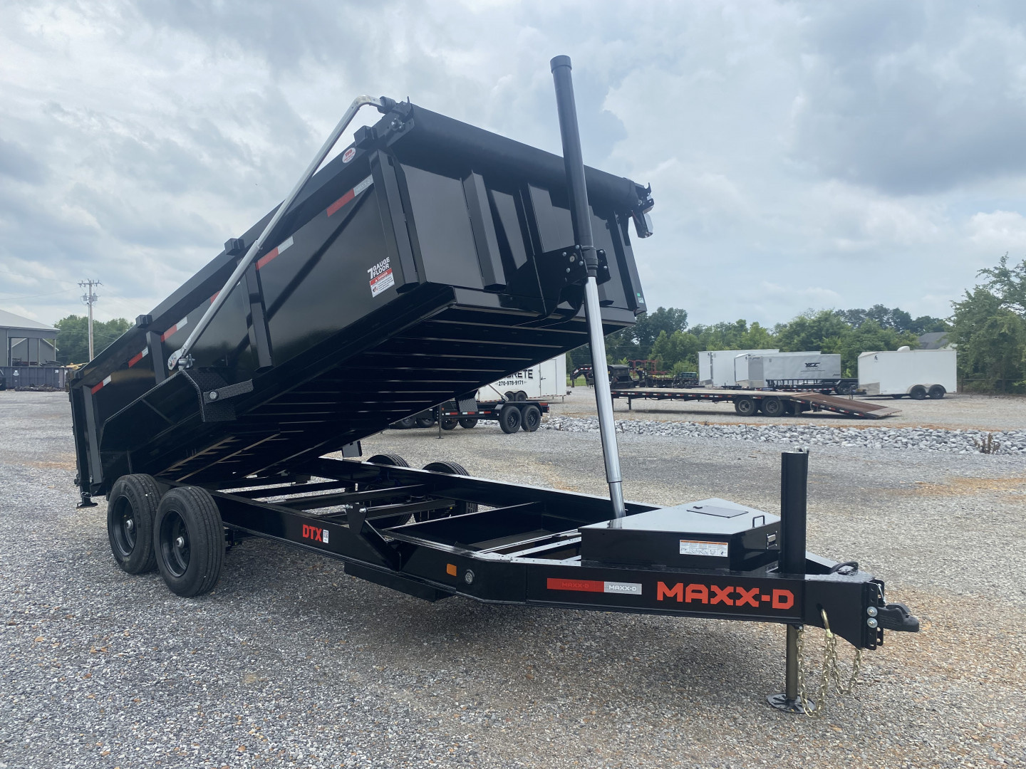 New 2026 MAXXD Dump Trailer | 16' x 83' 17.5K GVWR