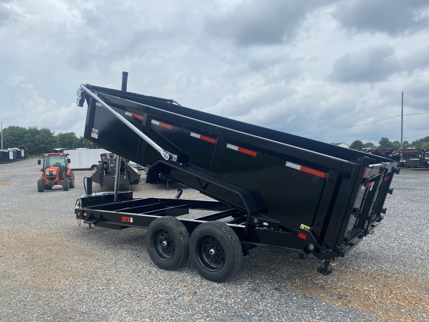 New 2026 MAXXD Dump Trailer | 16' x 83' 17.5K GVWR