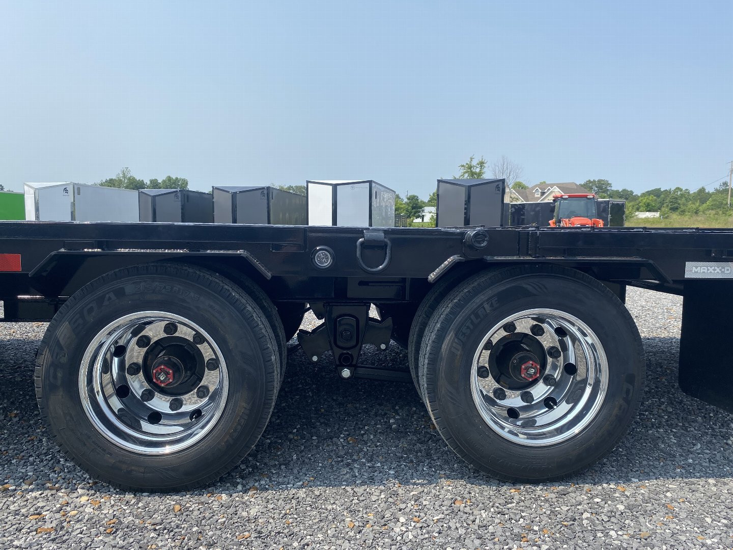 New 2026 MAXXD 102"X34' 30k Hyd Dove Gooseneck Trailer *22K Winch*