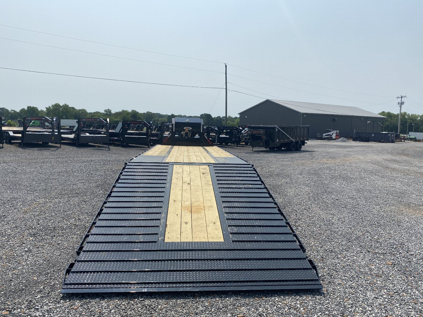 New 2026 MAXXD 102"X34' 30k Hyd Dove Gooseneck Trailer *22K Winch*