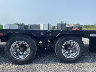 New 2026 MAXXD 102"X34' 30k Hyd Dove Gooseneck Trailer *22K Winch*