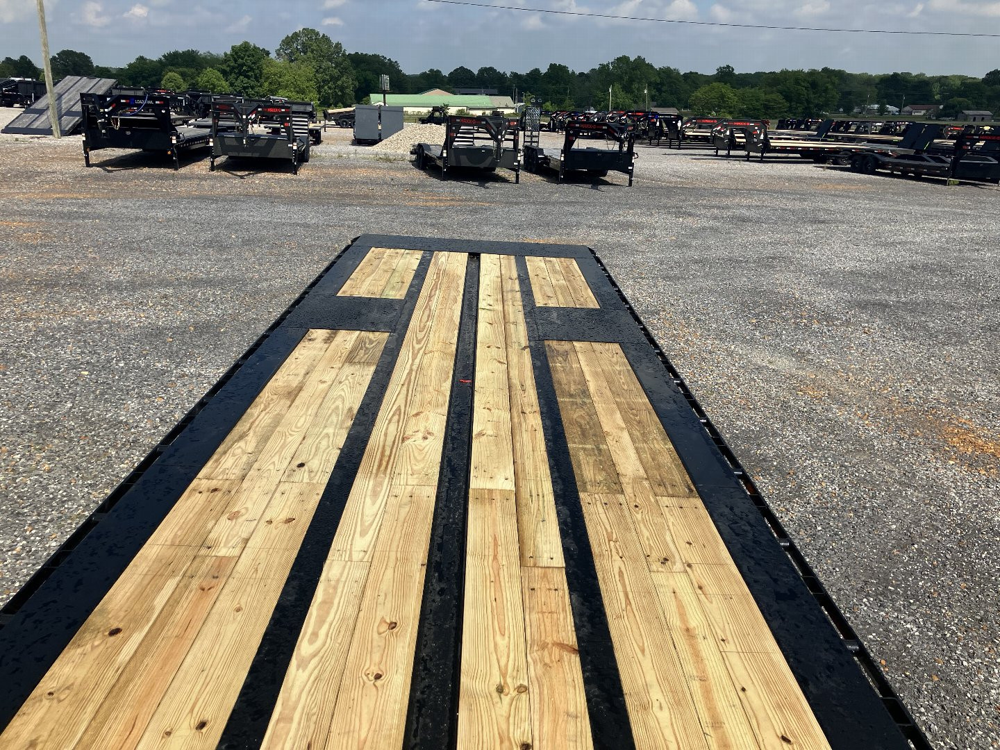 New 2026 MAXXD 102"X40' 30K Full Tilt Container Gooseneck Trailer