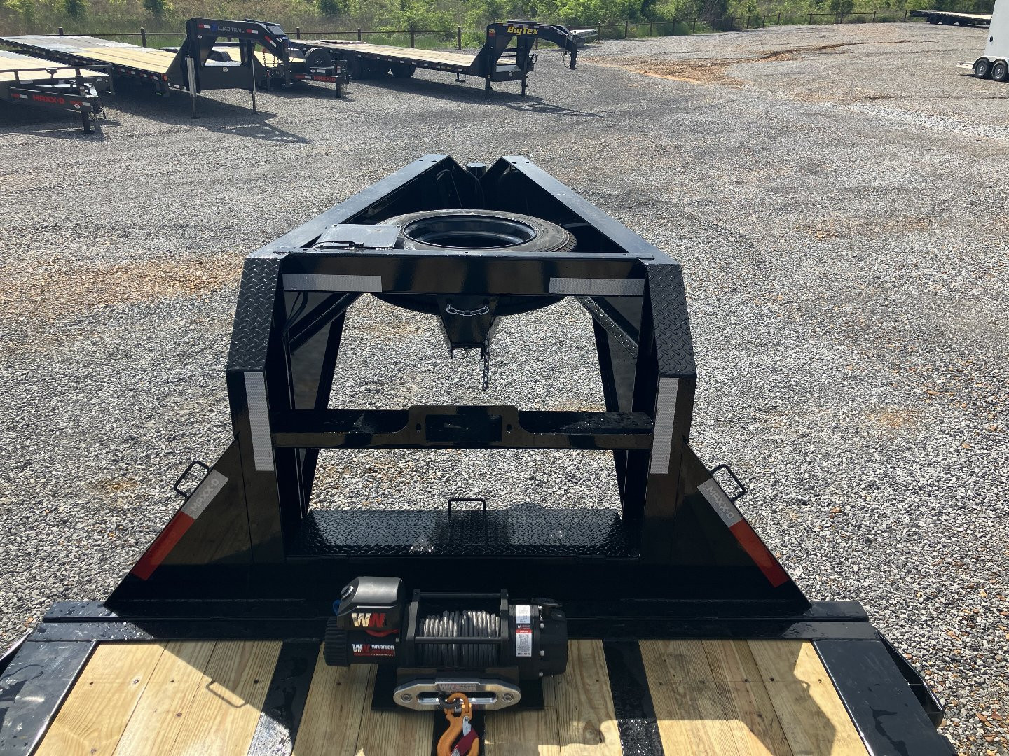 New 2026 MAXXD 102"X40' 30K Full Tilt Container Gooseneck Trailer