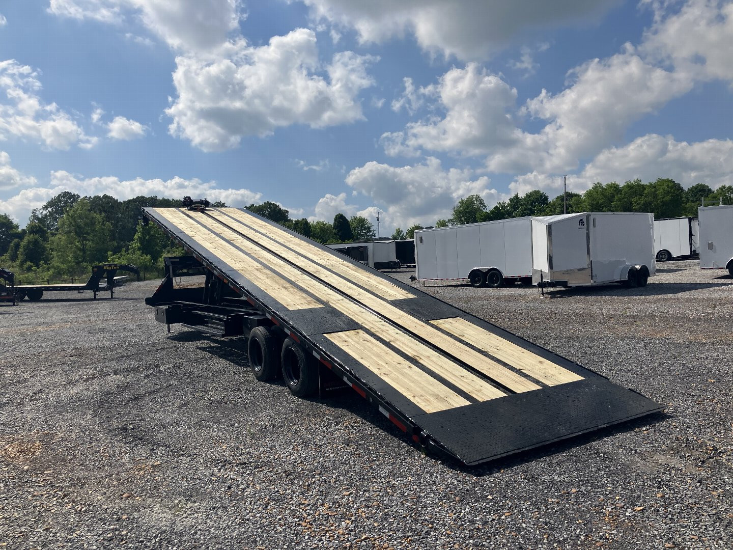 New 2026 MAXXD 102"X40' 30K Full Tilt Container Gooseneck Trailer