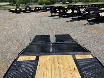 New 2025 Load Trail 102"x30' 24k Gooseneck Flatbed Trailer