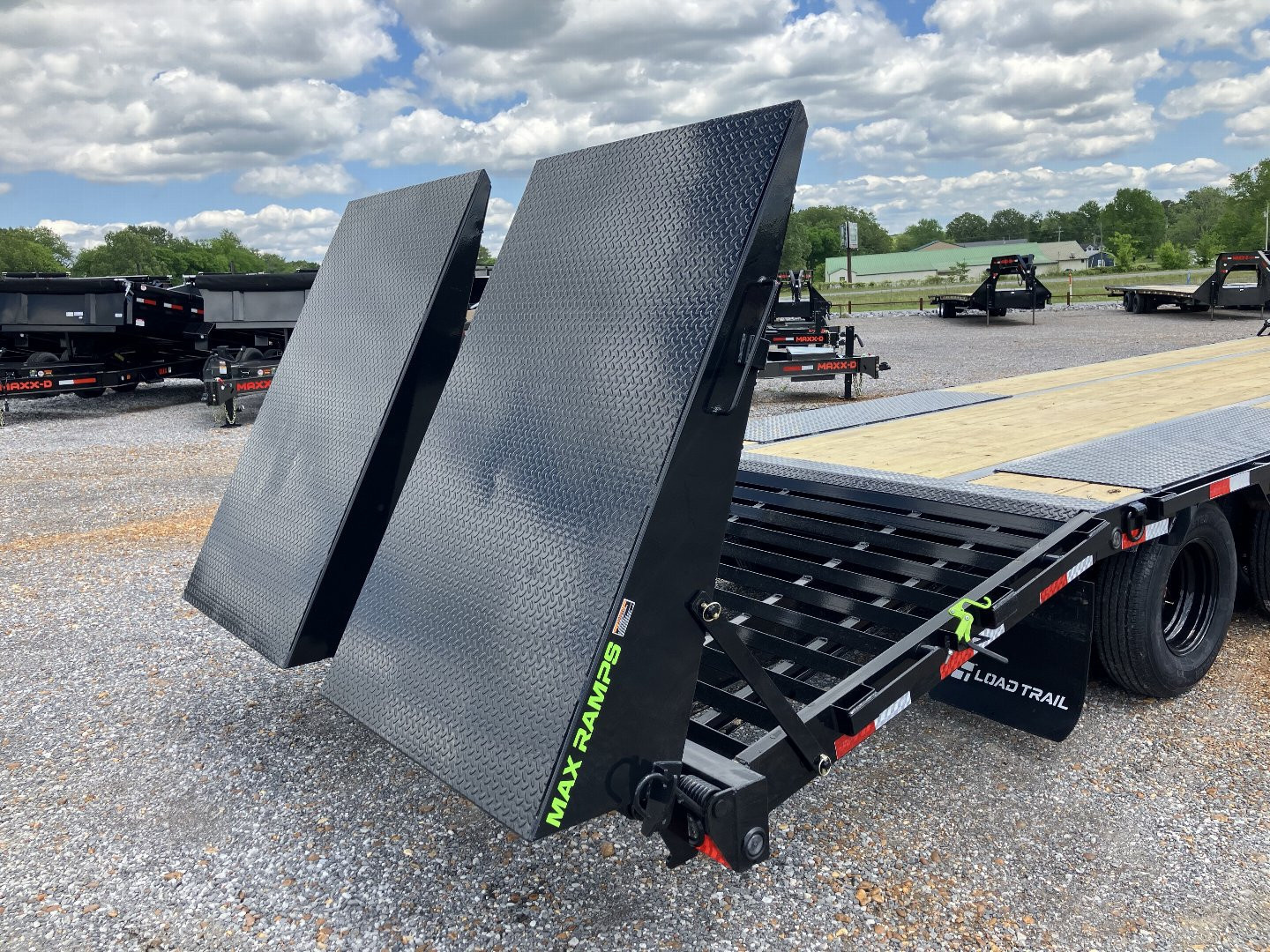 New 2025 Load Trail Gooseneck Flatbed Trailer | 102" x 30' GVWR