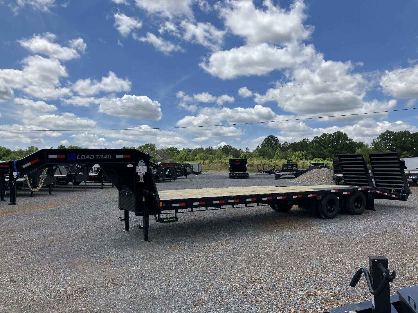 New 2025 Load Trail Gooseneck Flatbed Trailer | 102" x 30' GVWR