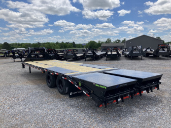 New 2025 Load Trail Gooseneck Flatbed Trailer | 102" x 30' GVWR