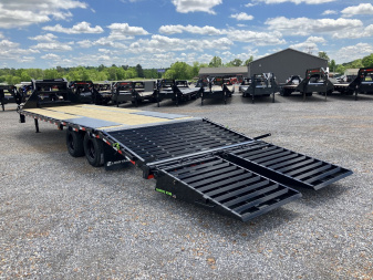 New 2025 Load Trail Gooseneck Flatbed Trailer | 102" x 30' GVWR