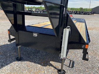 New 2025 Load Trail 102"X32' 30K Hyd Dove Gooseneck Trailer