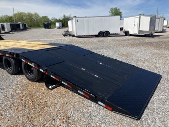 New 2025 Load Trail 102"X32' 30K Hyd Dove Gooseneck Trailer