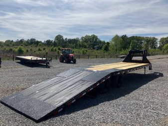 New 2025 Load Trail 102"X32' 30K Hyd Dove Gooseneck Trailer