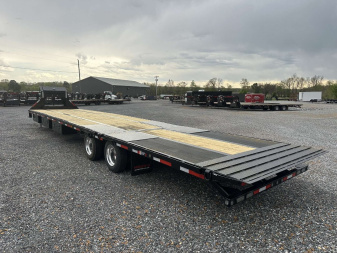 New 2025 MAXXD 102"X40' 40K *ENGINEERED FRAME* HYD DOVE Gooseneck Flatbed Trailer *AIR RIDE*
